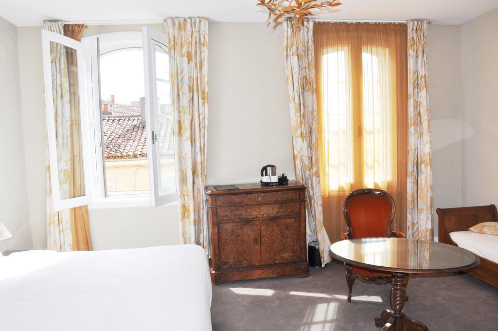Hotel De France Auch Ruang foto